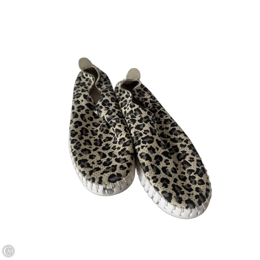 Shoes Flats By Cmb In Black & Cream, Size: 6
