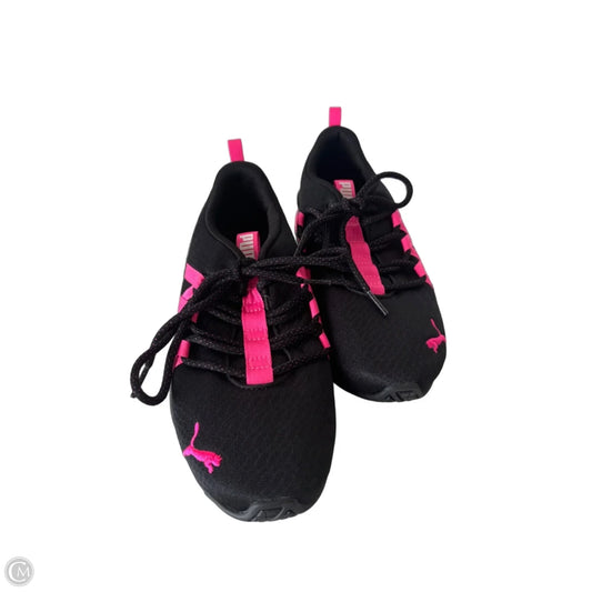 Shoes Athletic By Puma In Black & Pink, Size: 6.5