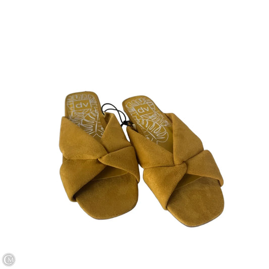 Sandals Flats By Dv In Yellow, Size: 7