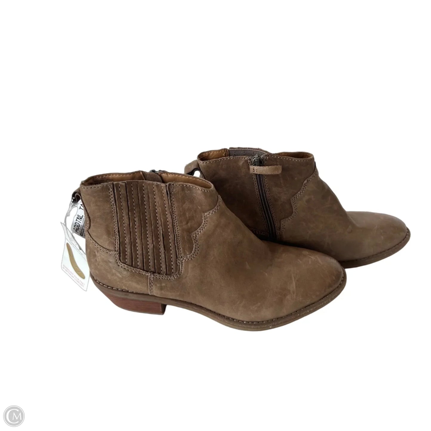 Boots Ankle Heels By Comfortiva In Brown, Size: 7.5