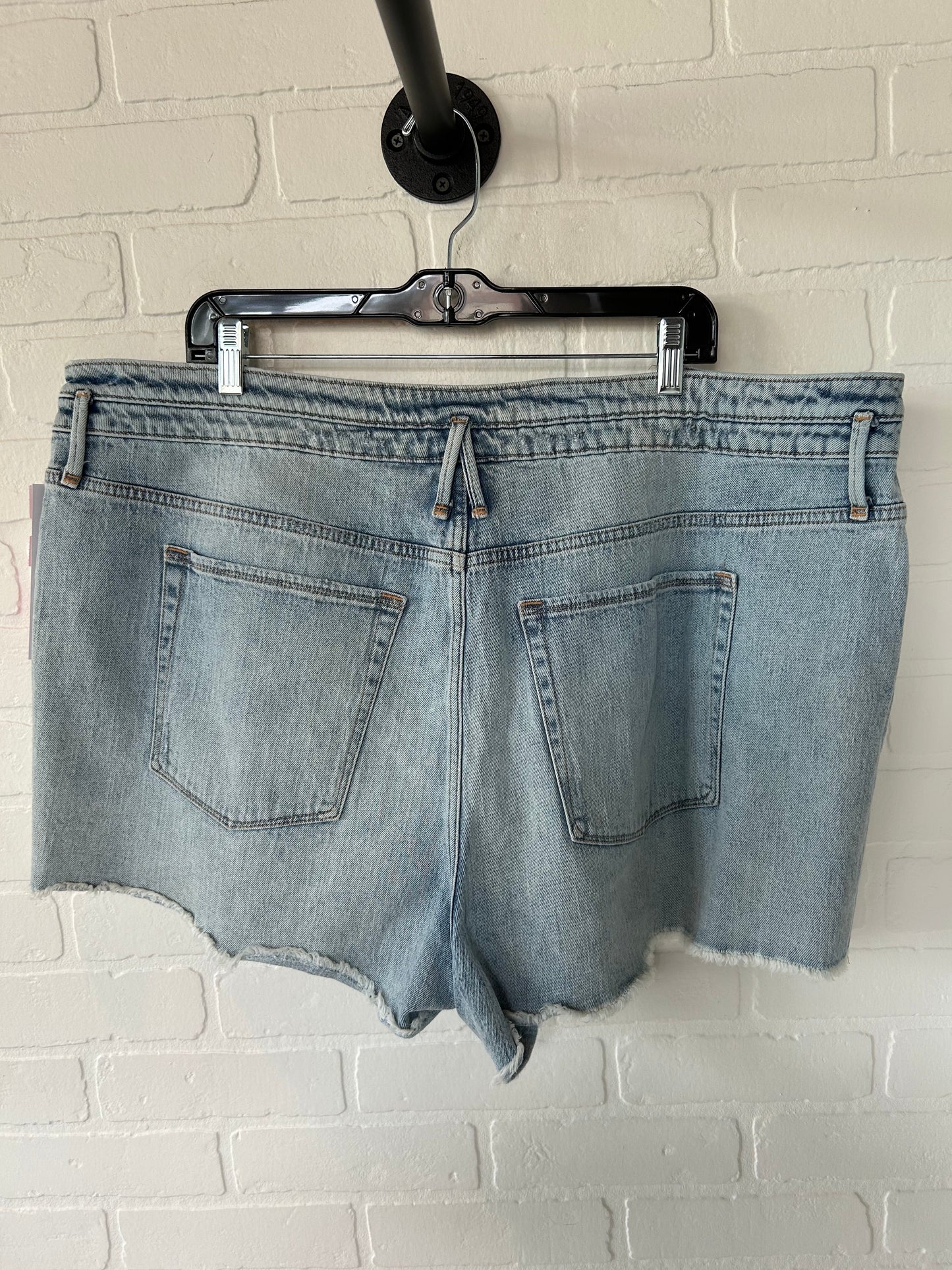 Denim Blue Shorts Good American, Size 20