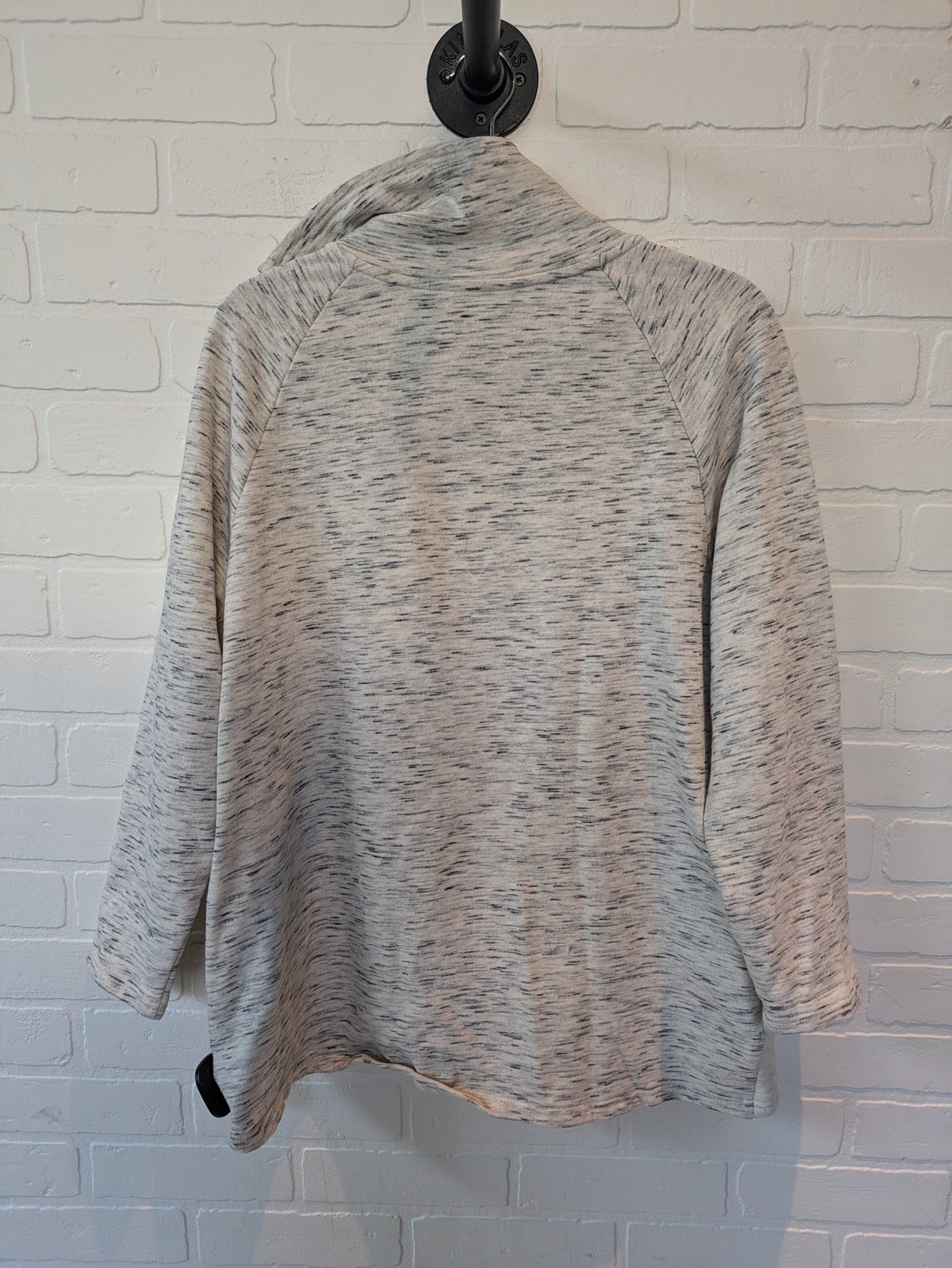 Cream Sweatshirt Crewneck Chicos, Size L