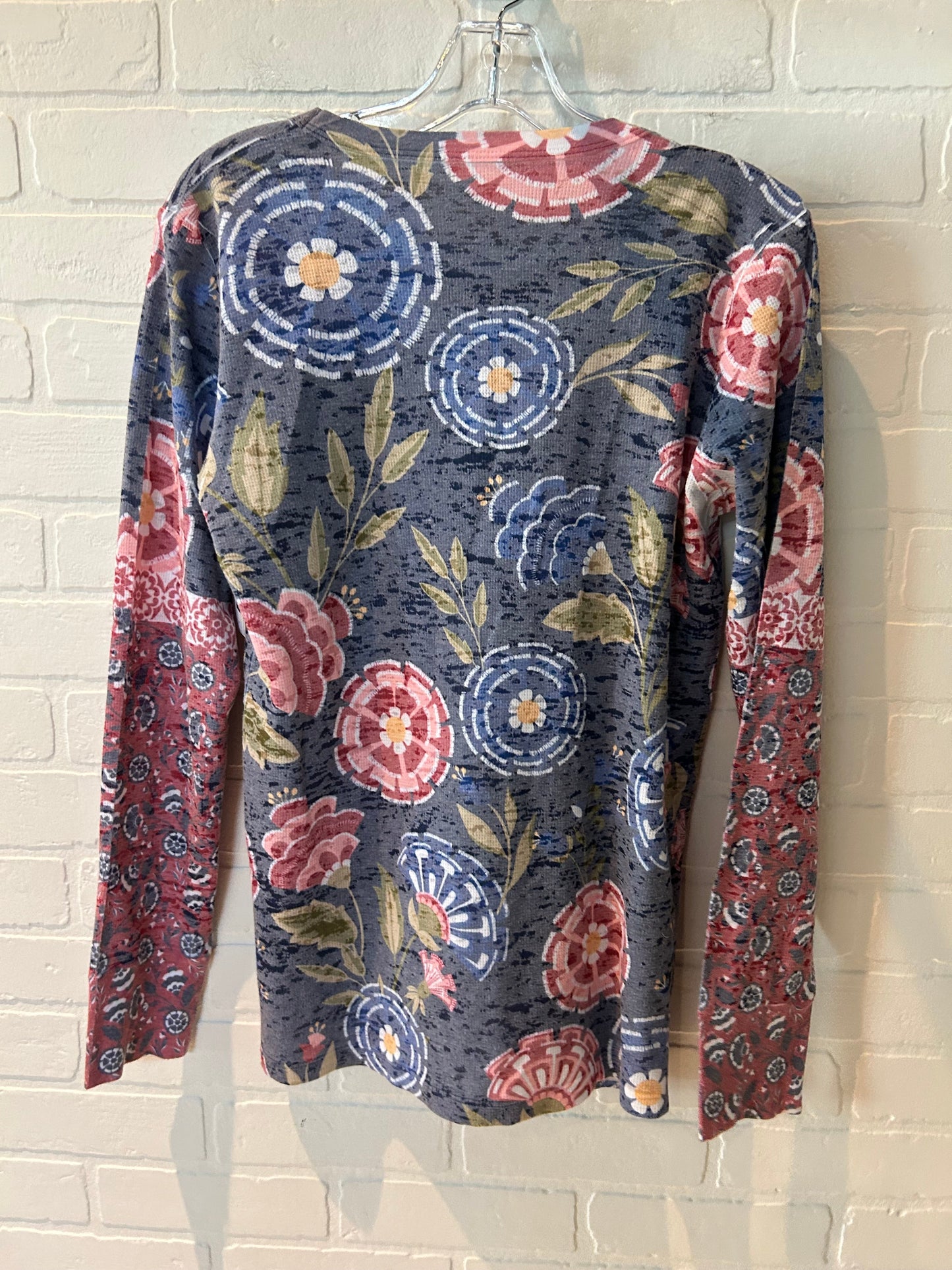 Floral Top Long Sleeve Basic Clothes Mentor, Size L