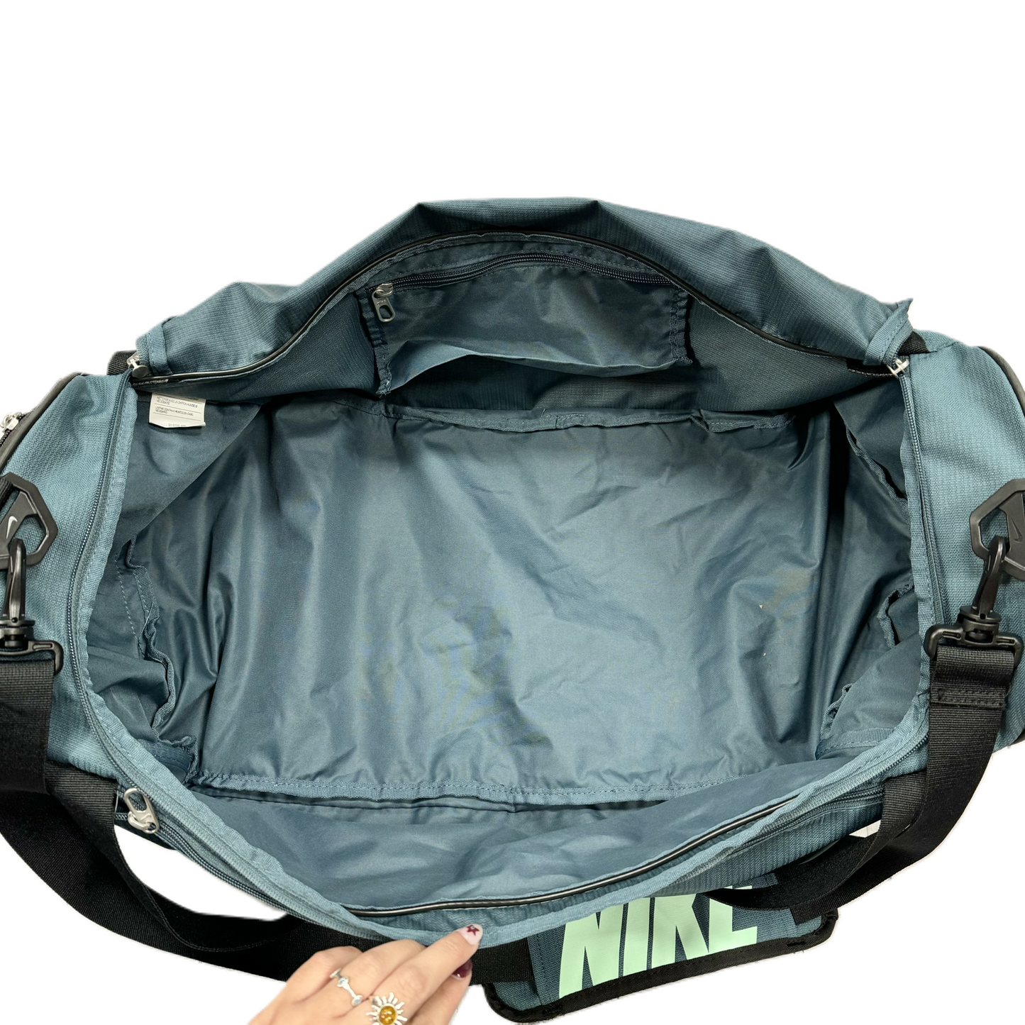 Duffle And Weekender By Nike Apparel, Size: Large