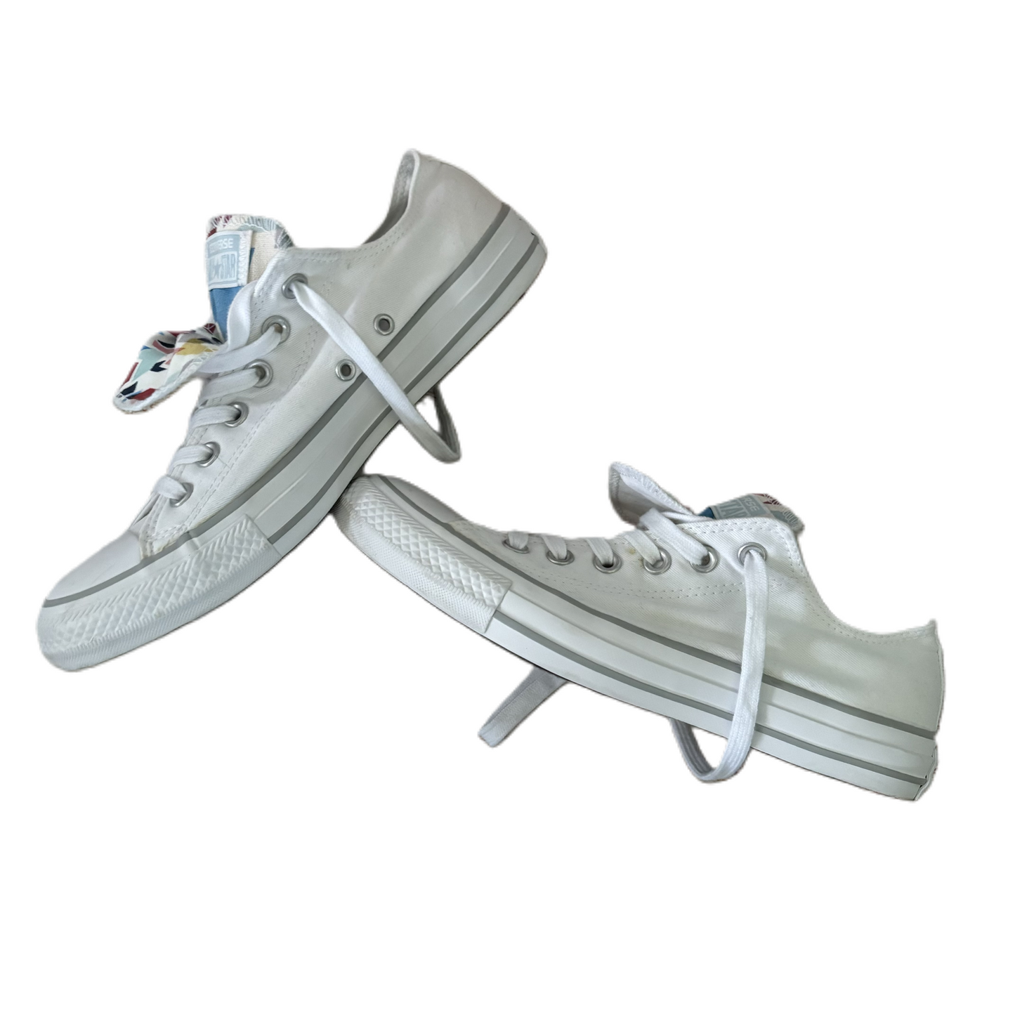 Shoes Sneakers By Converse In White, Size: 9