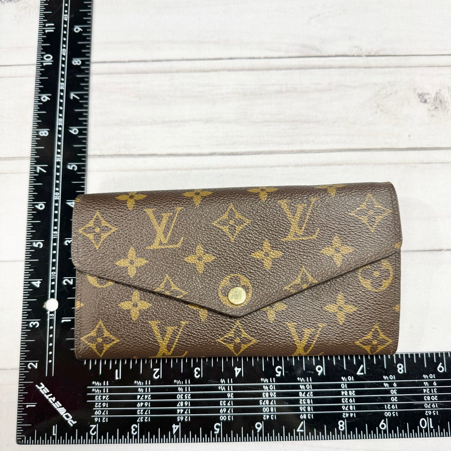 Wallet Luxury Designer By Louis Vuitton, Size: Large