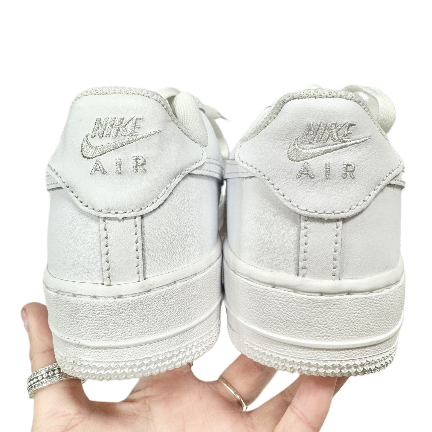 Shoes Sneakers By Nike In White, Size: 8