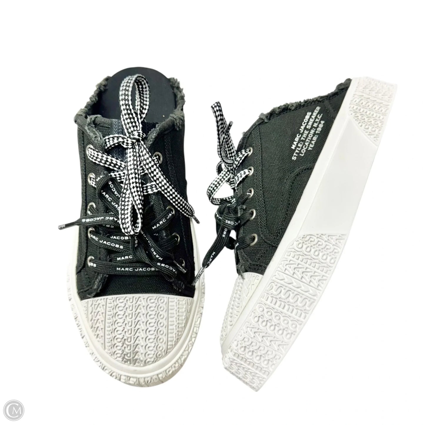 Shoes Luxury Designer By Marc Jacobs In Black & White, Size: 8