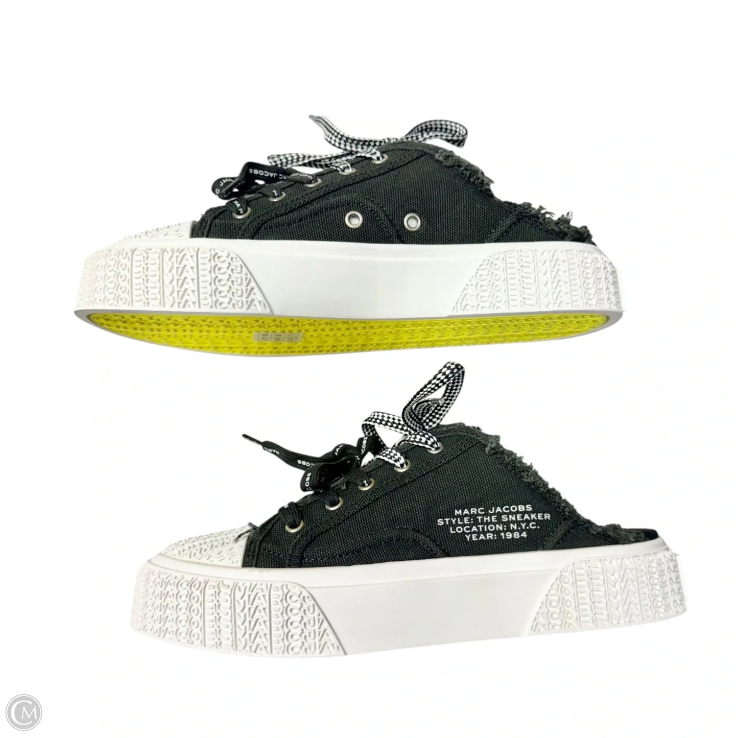 Shoes Luxury Designer By Marc Jacobs In Black & White, Size: 8