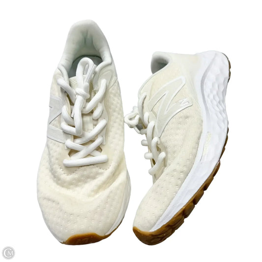 Shoes Athletic By New Balance In Cream, Size: 7.5