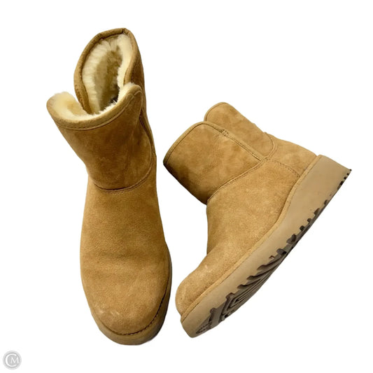 Boots Designer By Ugg In Brown, Size: 5