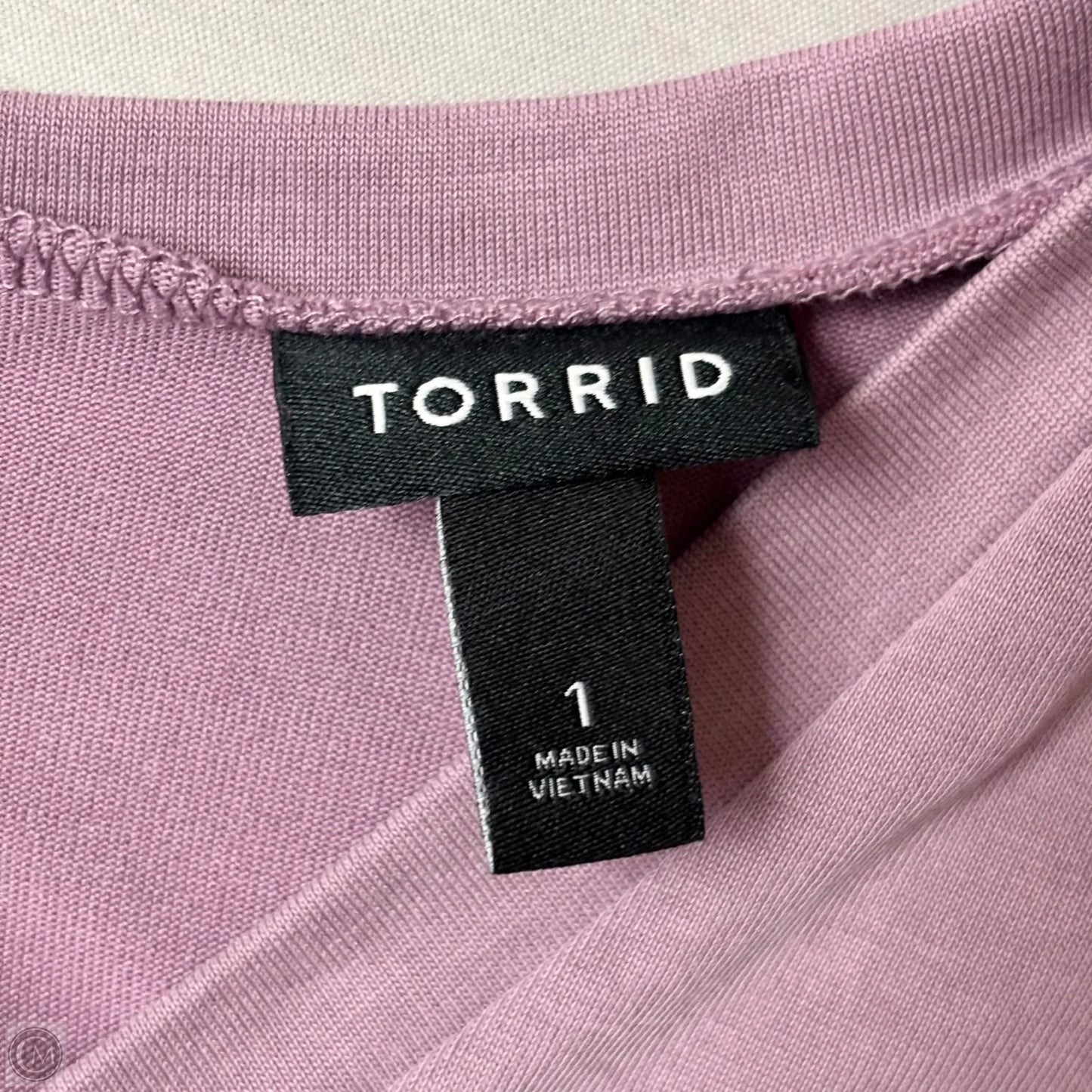Top Short Sleeve Basic By Torrid In Purple, Size: 1x