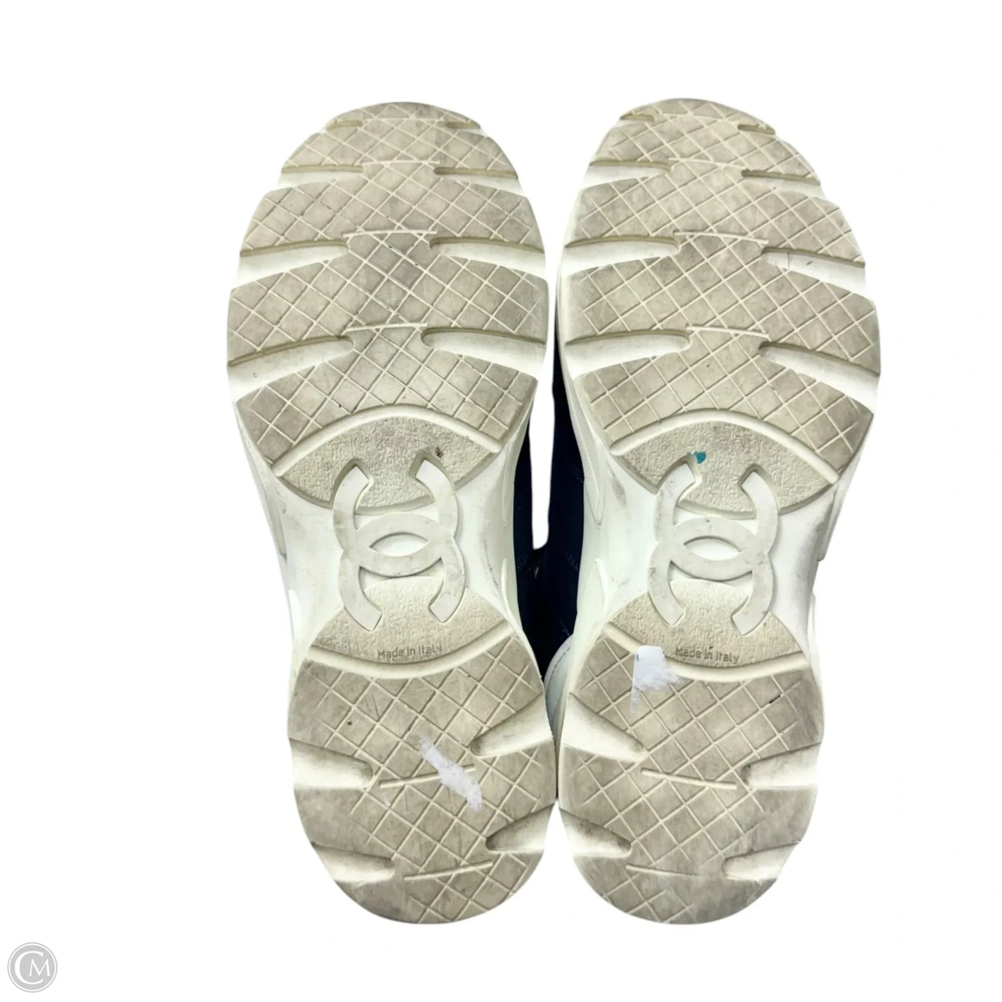 Shoes Luxury Designer By Chanel In Black & White, Size: 6