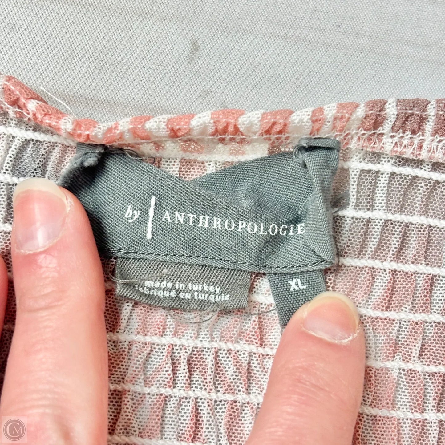 Top Long Sleeve By Anthropologie In Grey & Pink, Size: Xl