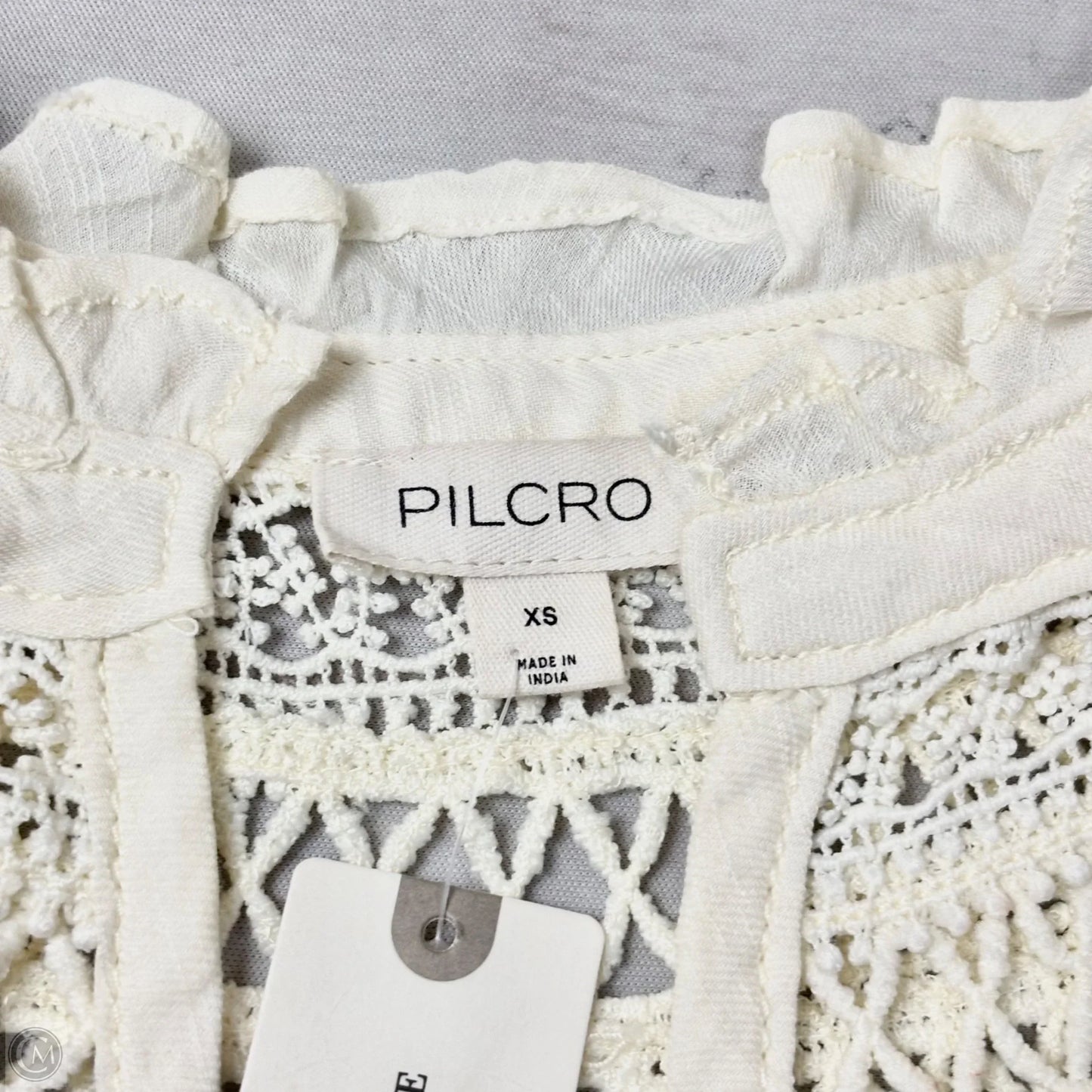 Top Long Sleeve By Pilcro In Ivory, Size: Xs