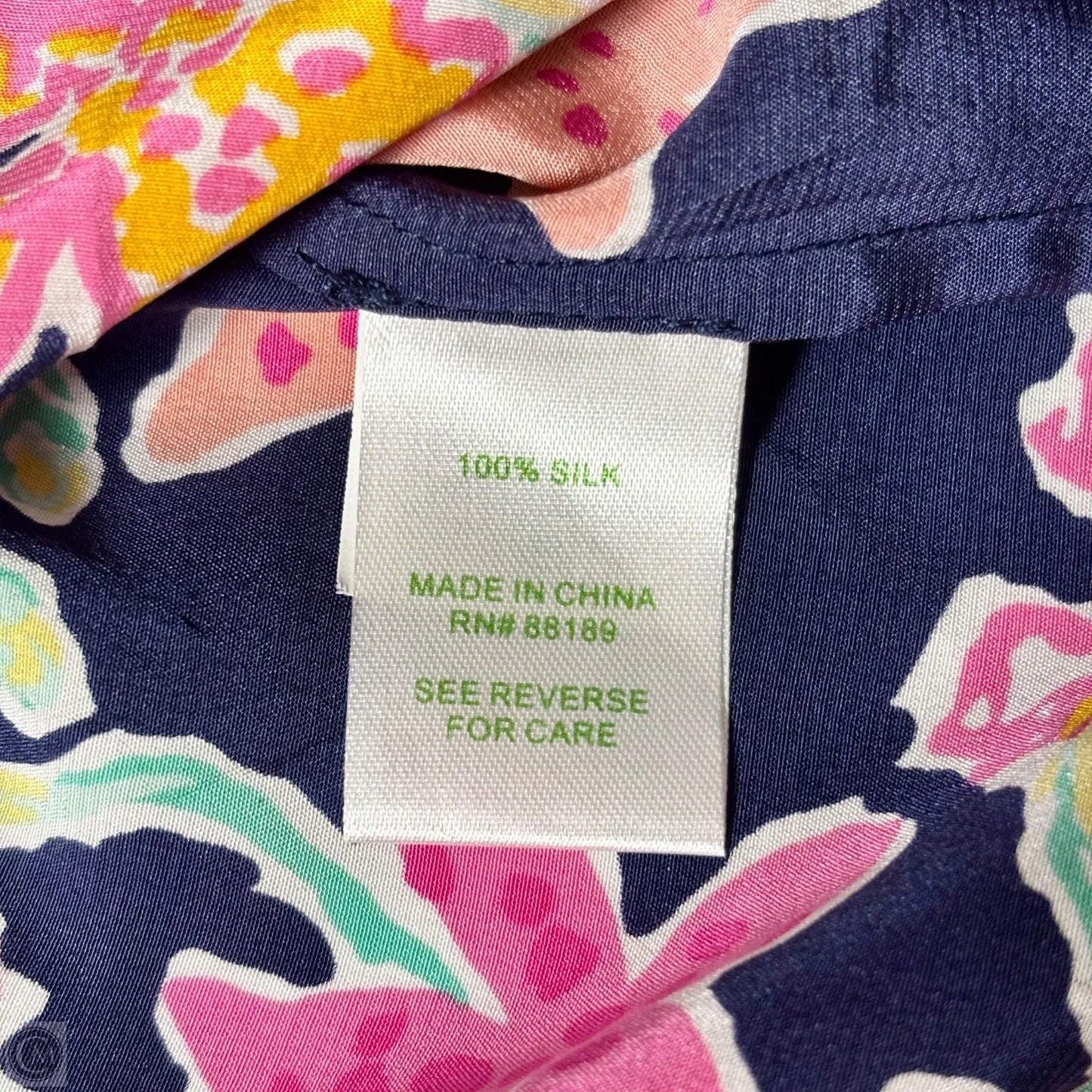 Top Short Sleeve Designer By Lilly Pulitzer In Floral Print, Size: L