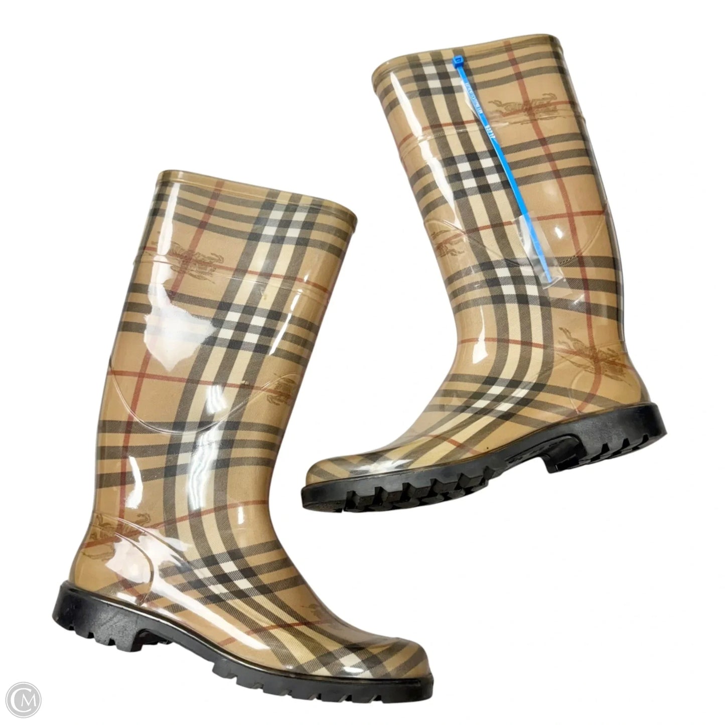 Boots Luxury Designer By Burberry In Plaid Pattern, Size: 7.5