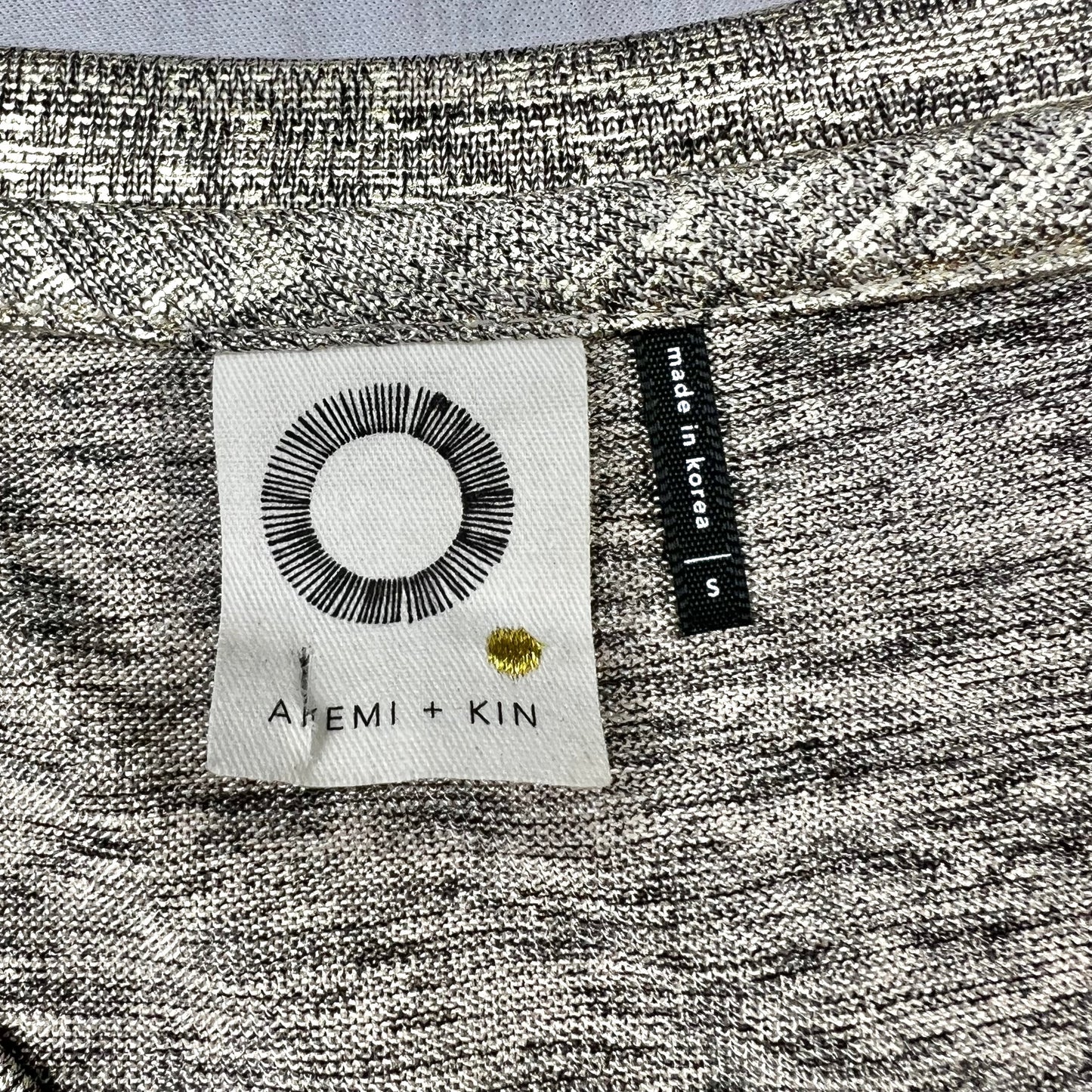 Gold Top Short Sleeve By Akemi And Kin, Size: S