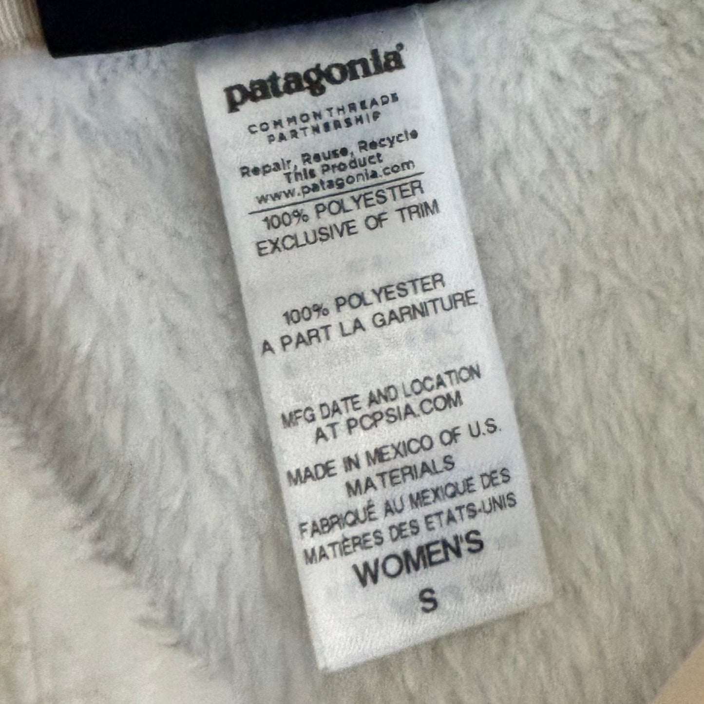 Jacket Fleece By Patagonia In Cream, Size: S