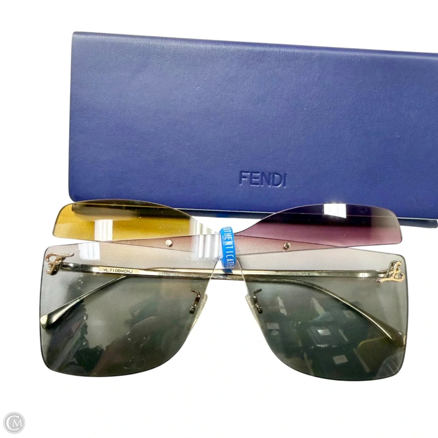 Sunglasses Luxury Designer By Fendi, Size: Large