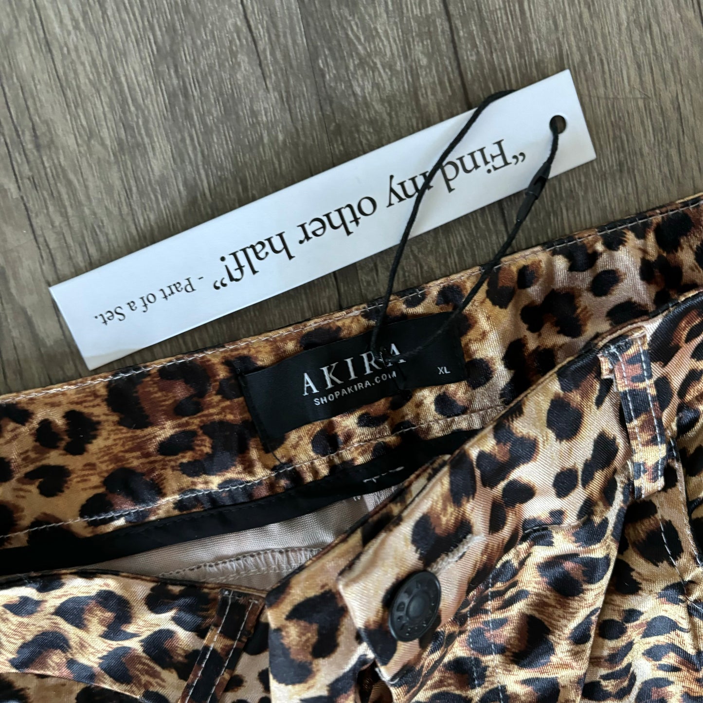 Pants Cargo & Utility By Akira In Leopard Print, Size: Xl