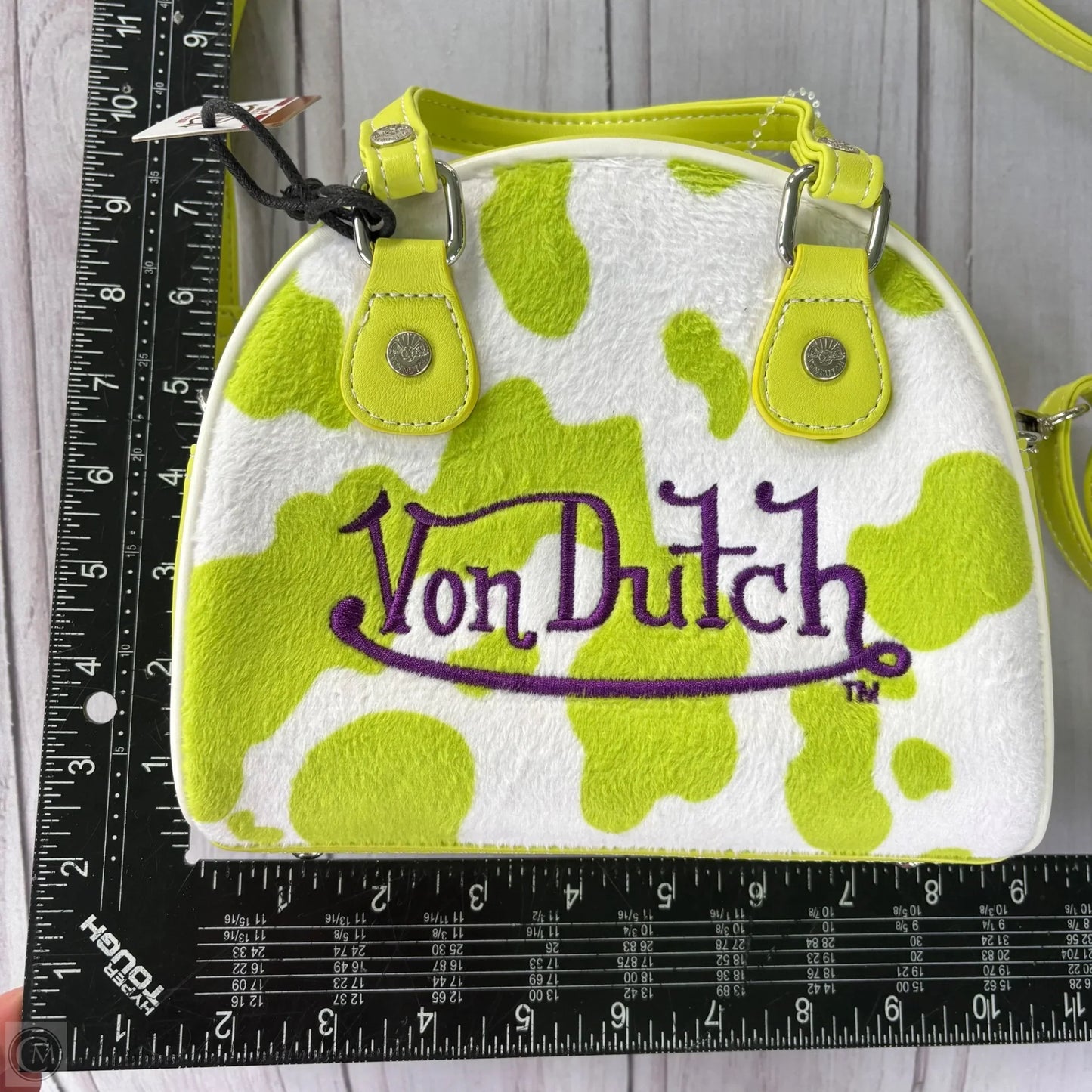 Handbag By Von Dutch, Size: Medium