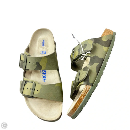 Sandals Flats By Birkenstock In Camouflage Print, Size: 8