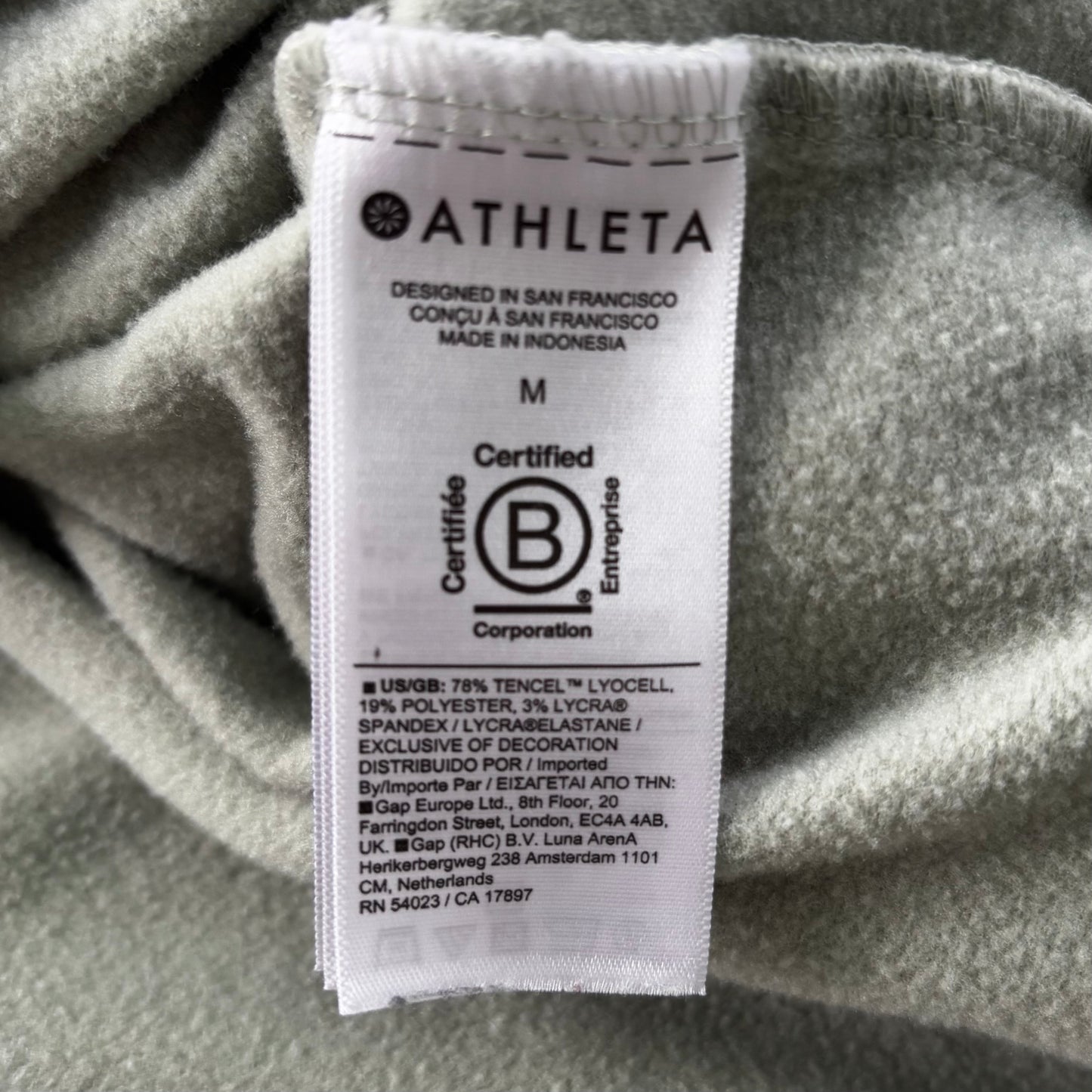 Athletic Sweatshirt Crewneck By Athleta In Green, Size: M