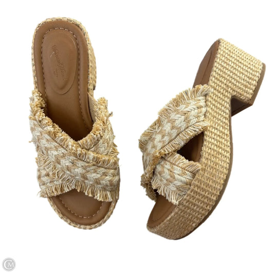 Sandals Heels Block By Universal Thread In Tan & White, Size: 6