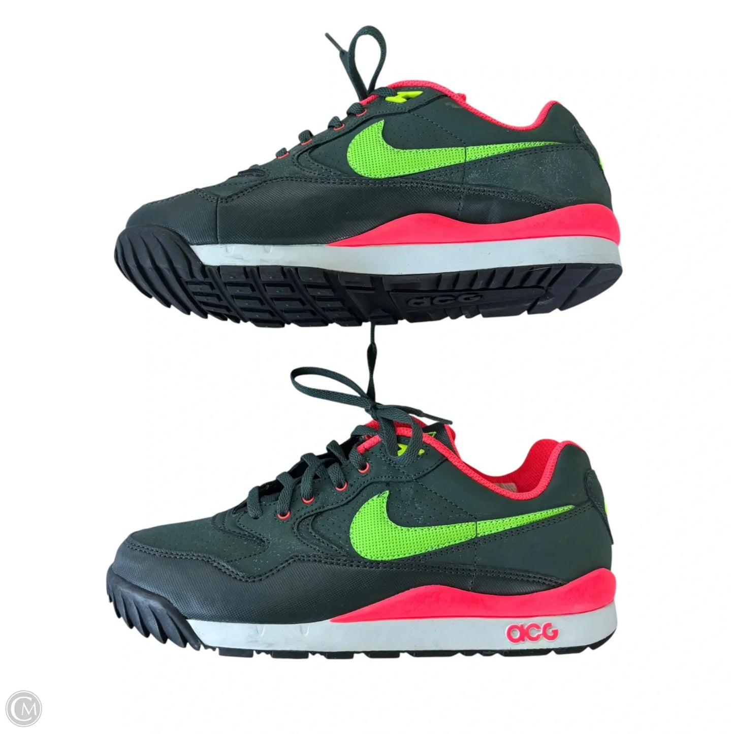 Shoes Sneakers By Nike In Green, Size: 7