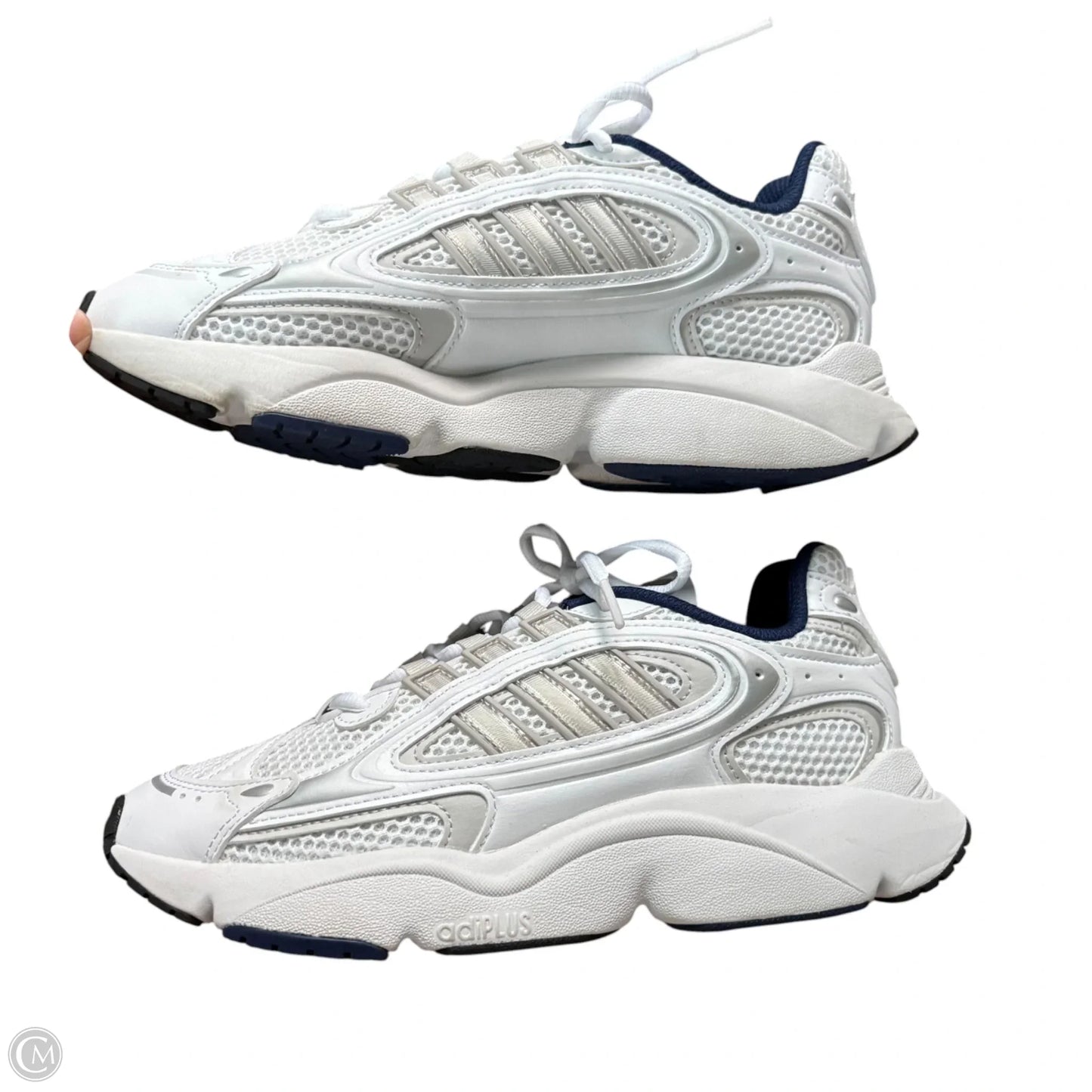 Shoes Sneakers By Adidas In White, Size: 7