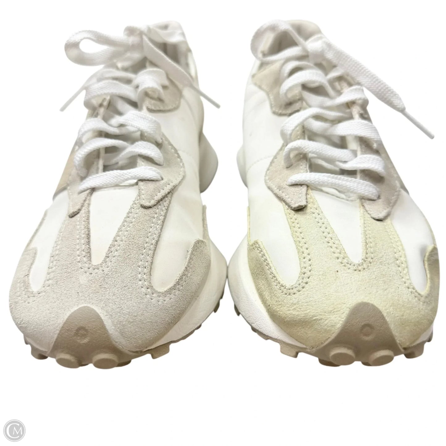 Shoes Sneakers By New Balance In Tan & White, Size: 9