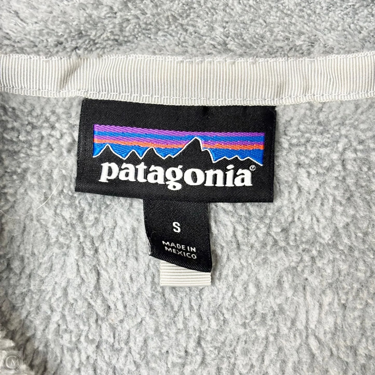Sweatshirt Collar By Patagonia In Grey, Size: S