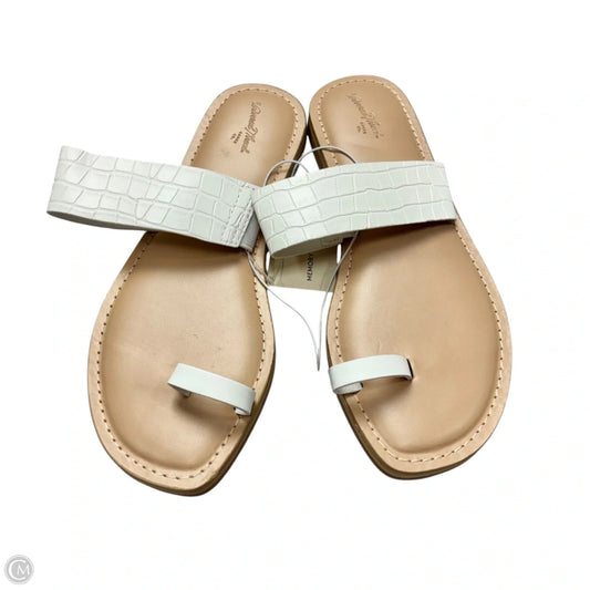 Sandals Flats By Universal Thread In Tan & White, Size: 7