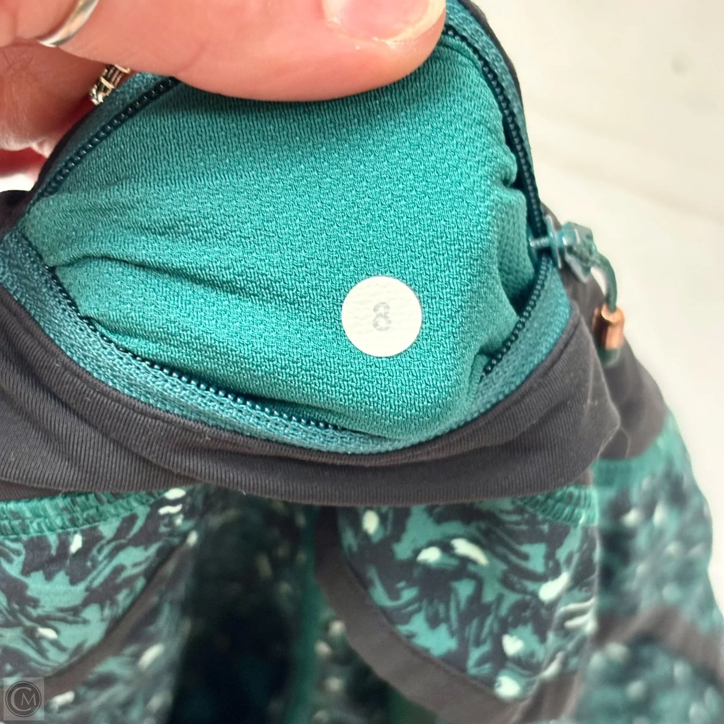 Athletic Shorts By Lululemon In Green, Size: 8