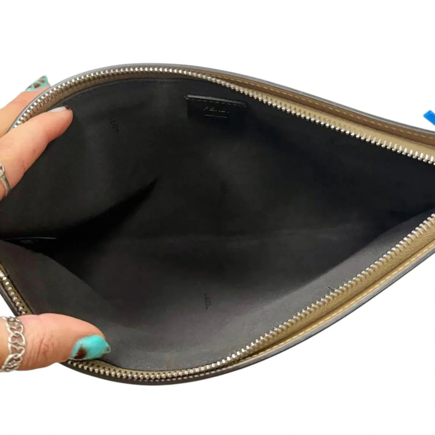 Wristlet Luxury Designer By Fendi, Size: Medium