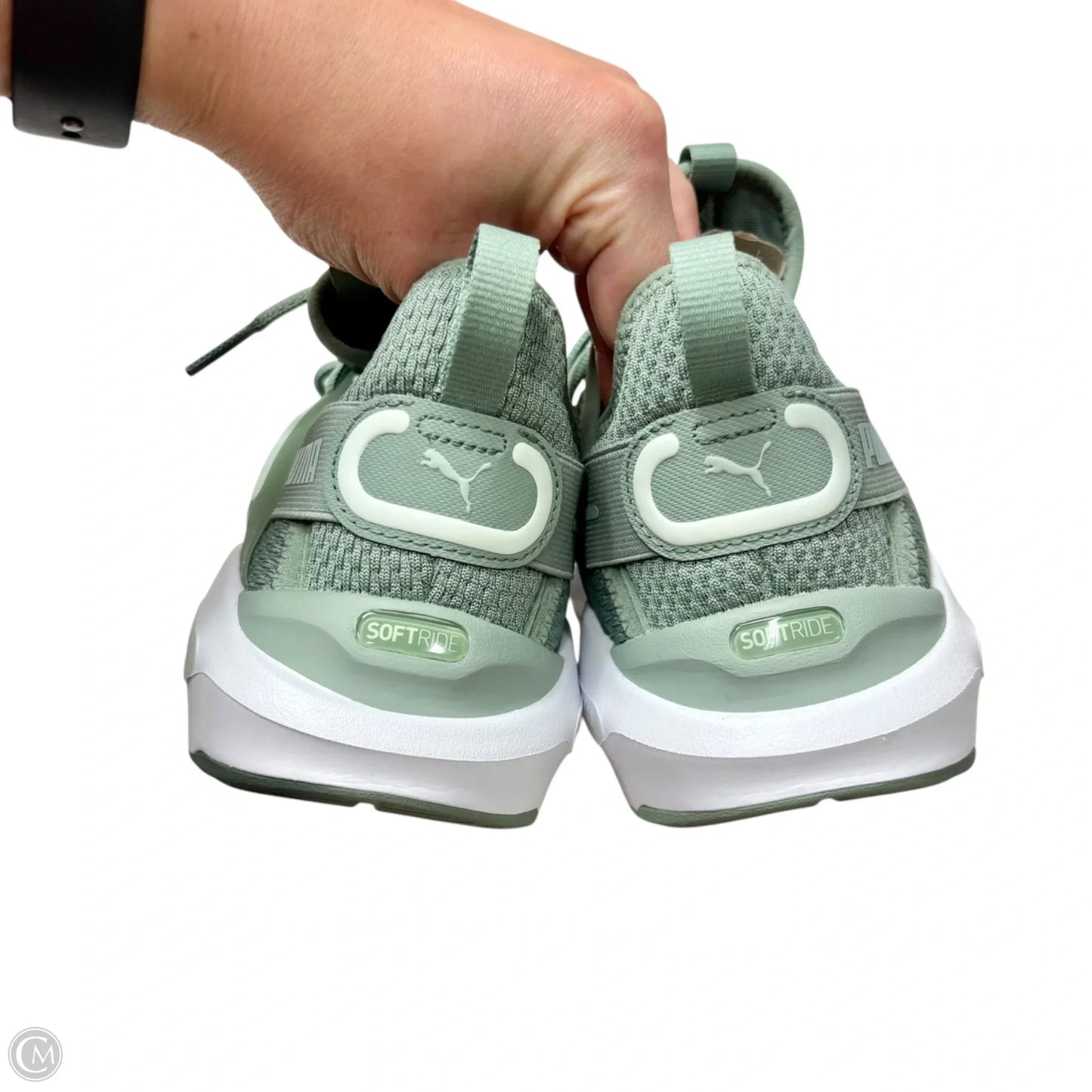 Shoes Sneakers By Puma In Green, Size: 9
