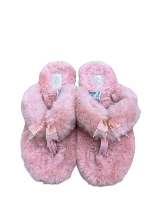 Sandals Flats By Ugg In Pink, Size: 6