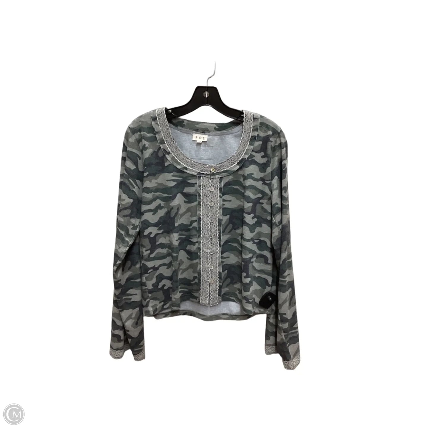 Top Long Sleeve By Pol In Camouflage Print, Size: M