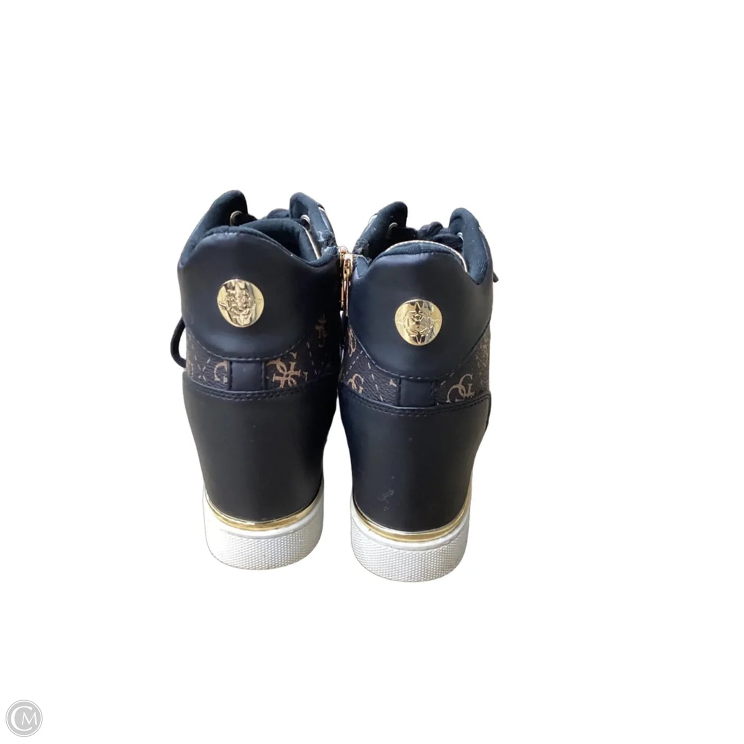 Shoes Sneakers By Guess In Black & Gold, Size: 8