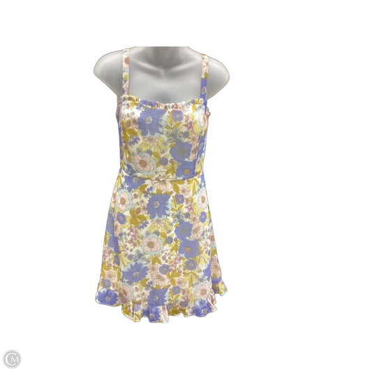 Dress Casual Short By Lush In Floral Print, Size: M