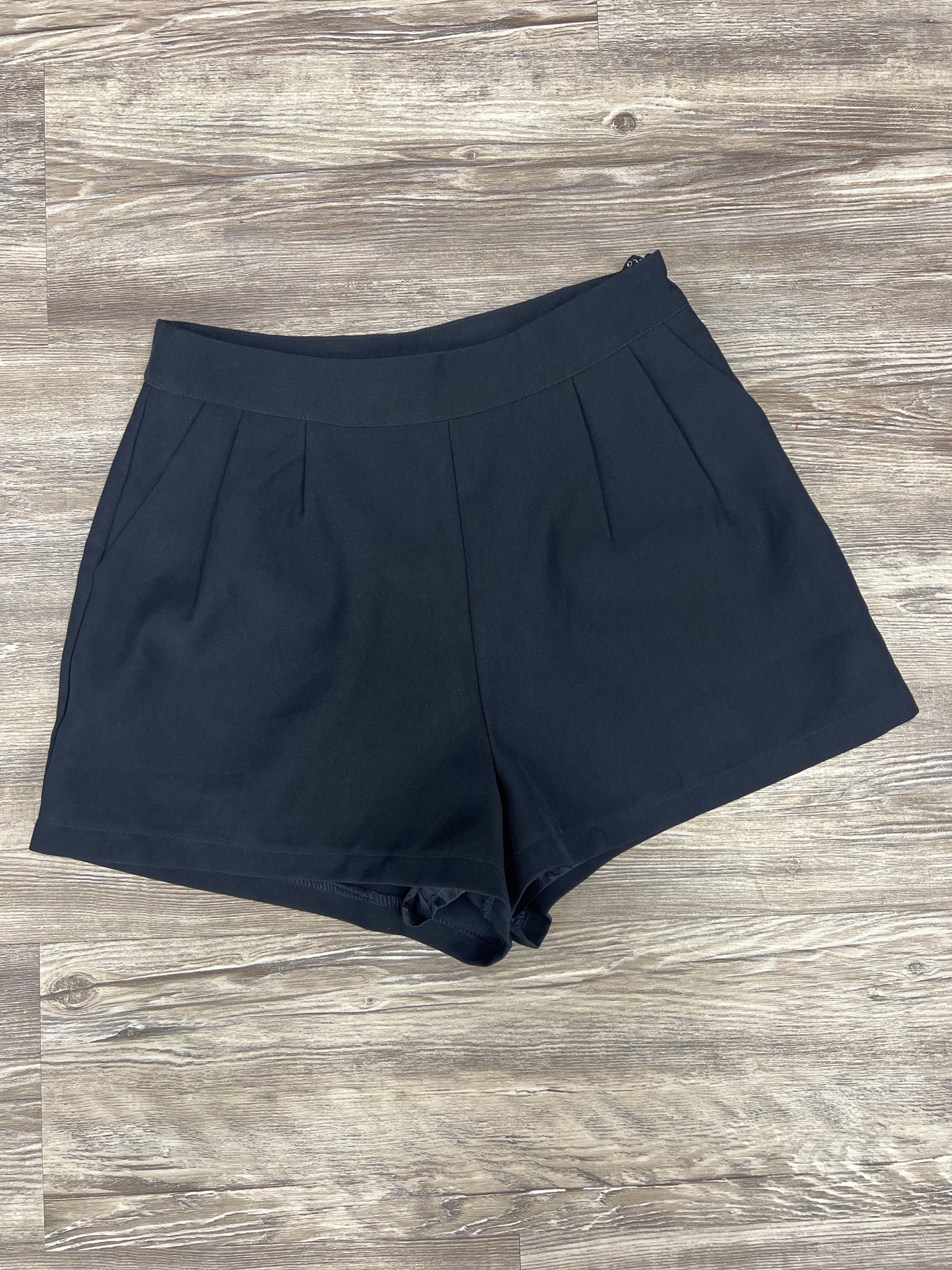 Shorts By She + Sky Size: S