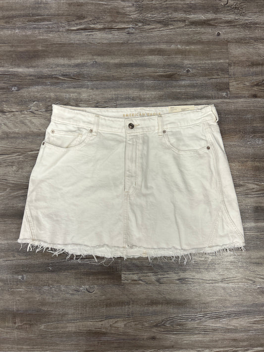 Shorts By American Eagle In White Denim, Size: 18