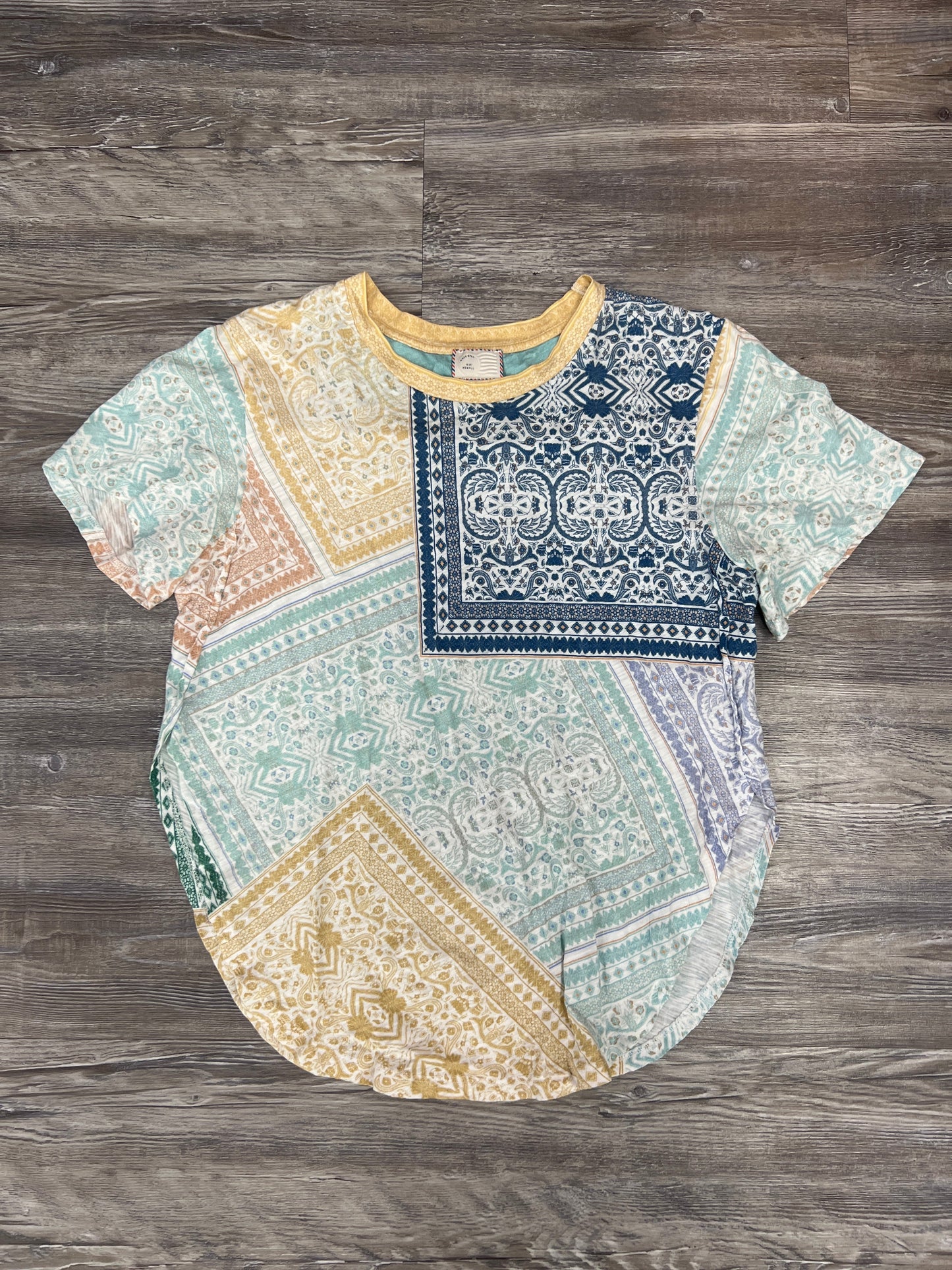 Top Short Sleeve By Anthropologie  Size: Xs