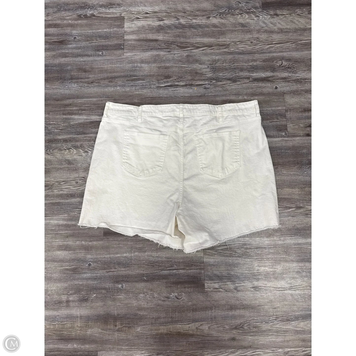 Shorts By Torrid In White, Size: 24
