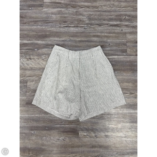 Shorts By Old Navy In Striped Pattern, Size: S
