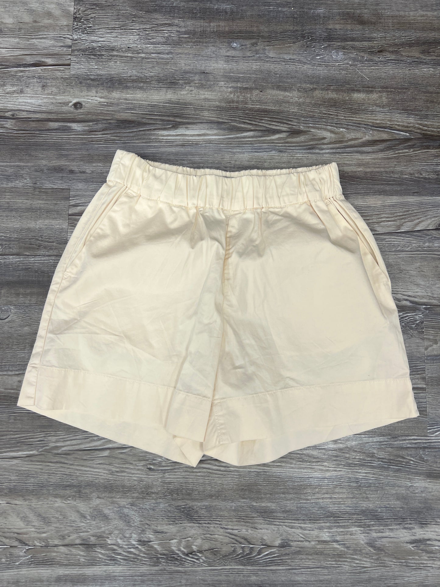 Shorts By Everlane  Size: 8