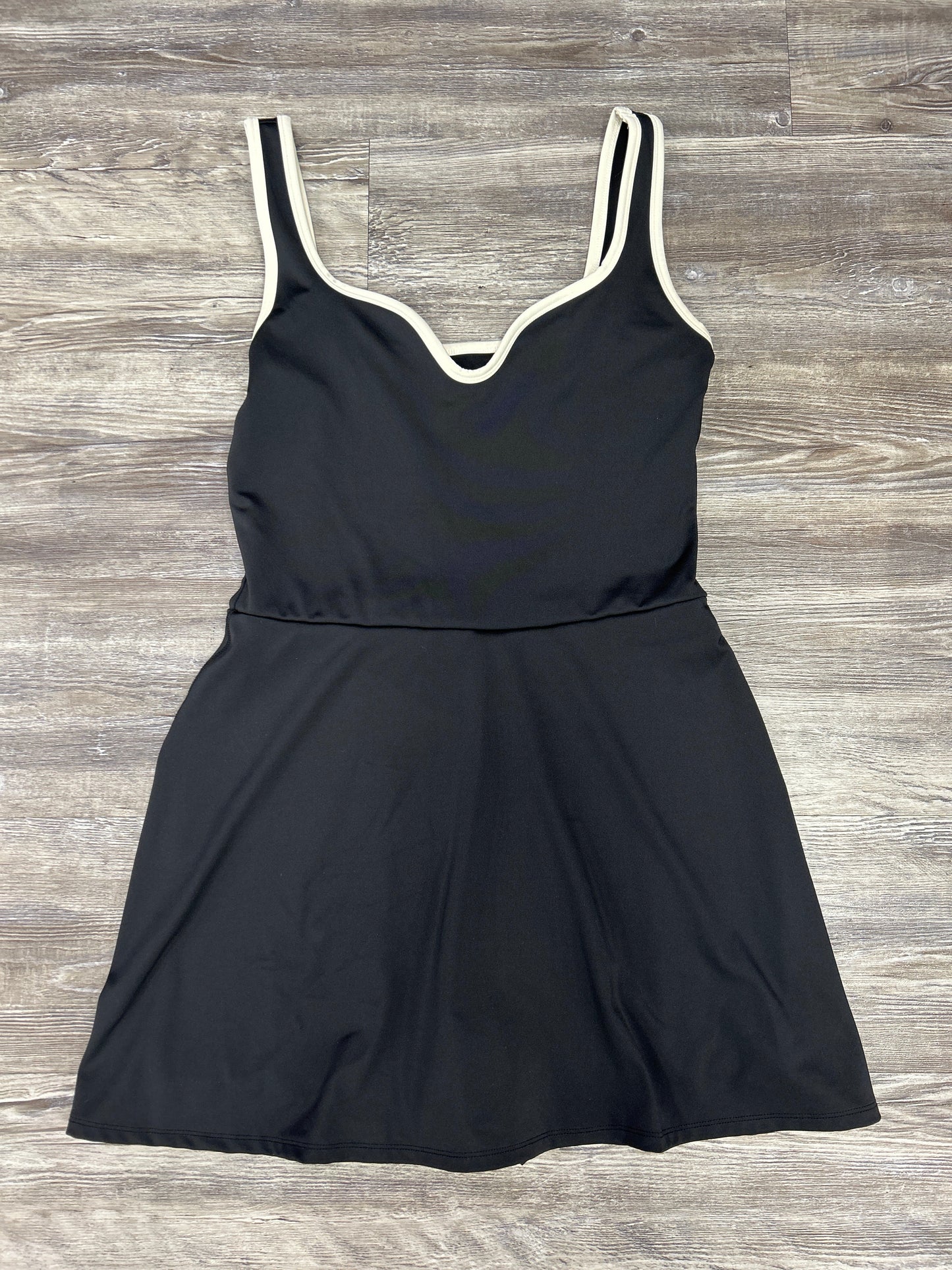 Athletic Dress By Reformation In Black & White, Size: L