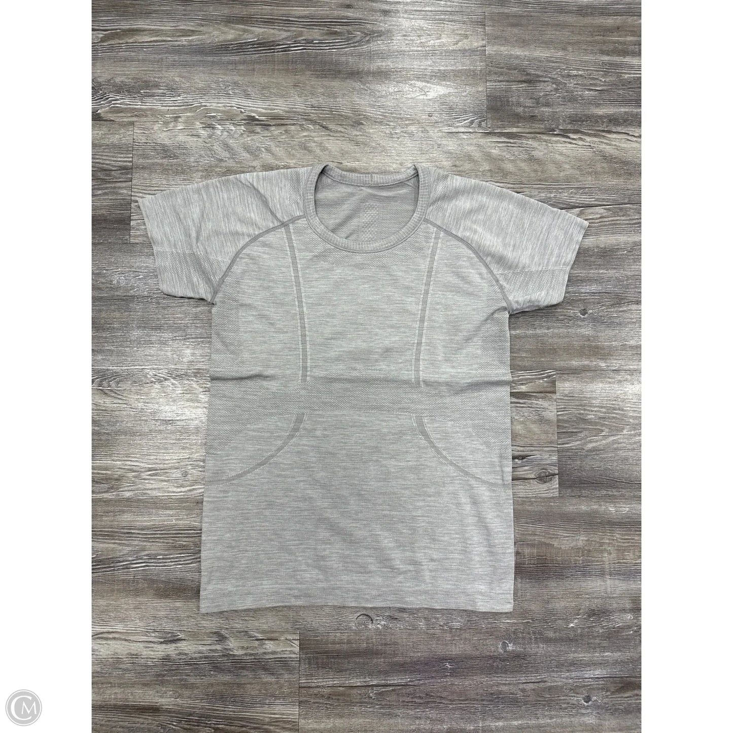 Athletic Top Short Sleeve By Lululemon In Grey, Size: 10