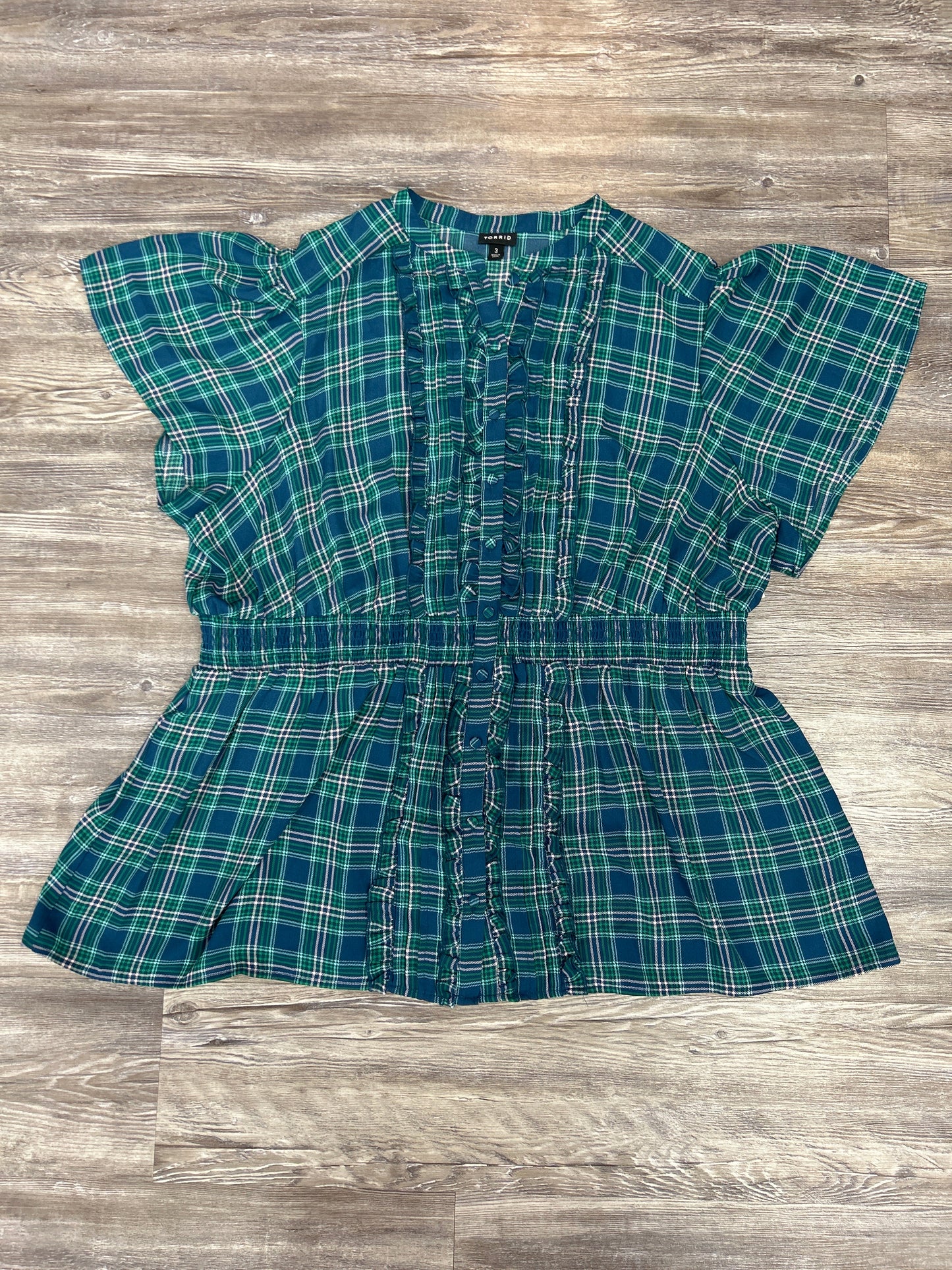 Top Short Sleeve By Torrid In Plaid Pattern, Size: 3x